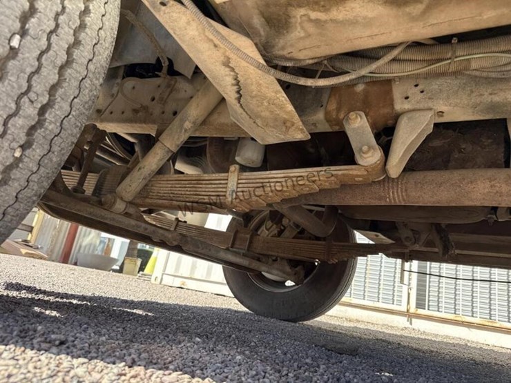 1994-chevrolet-p30-image-41