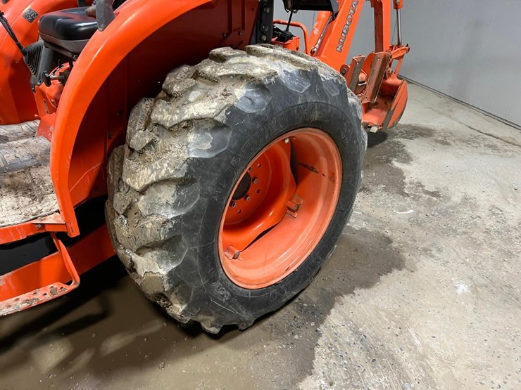 kubota-la514-image-14