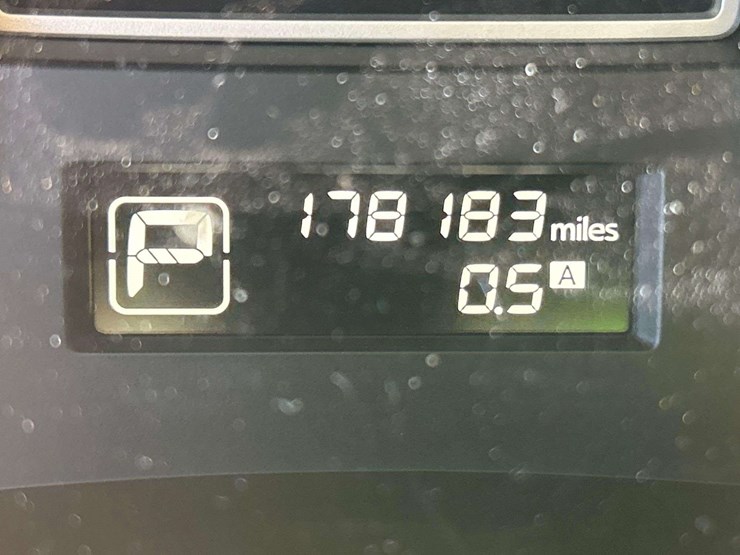 2014-nissan-pathfinder-image-7