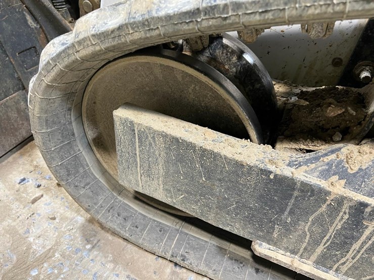 2022-bobcat-t66-image-13