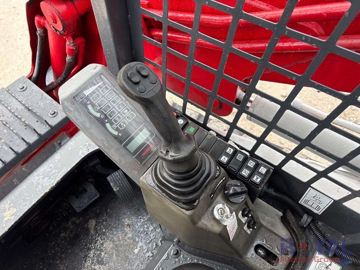 2016-takeuchi-tl8r2-image-19