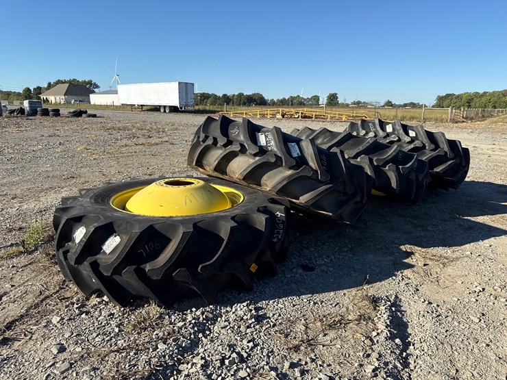 #28363-•-lot-of-(4)-unused-firestone-520/85r42r2-tires-image-1
