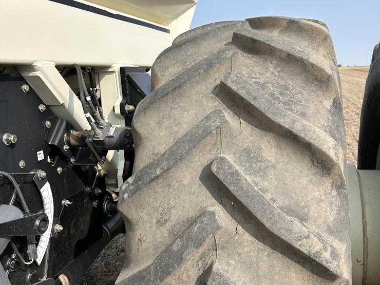 2008-bourgault-5710-59-image-27