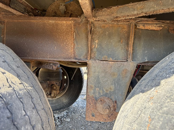 2011-merritt-42-image-22