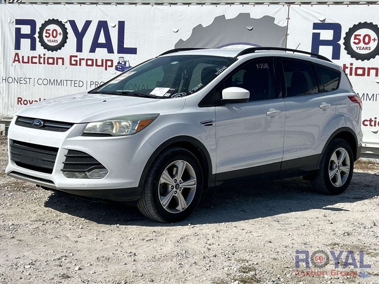 2014-ford-escape-image-1