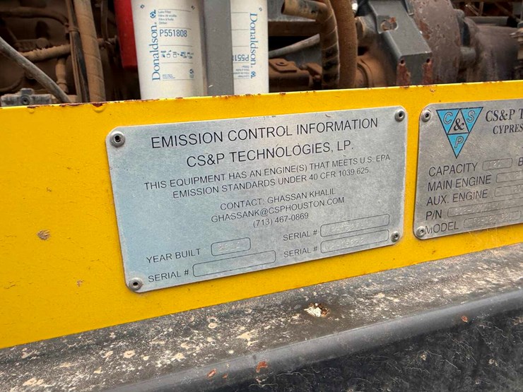 2014-caterpillar-c18-image-14