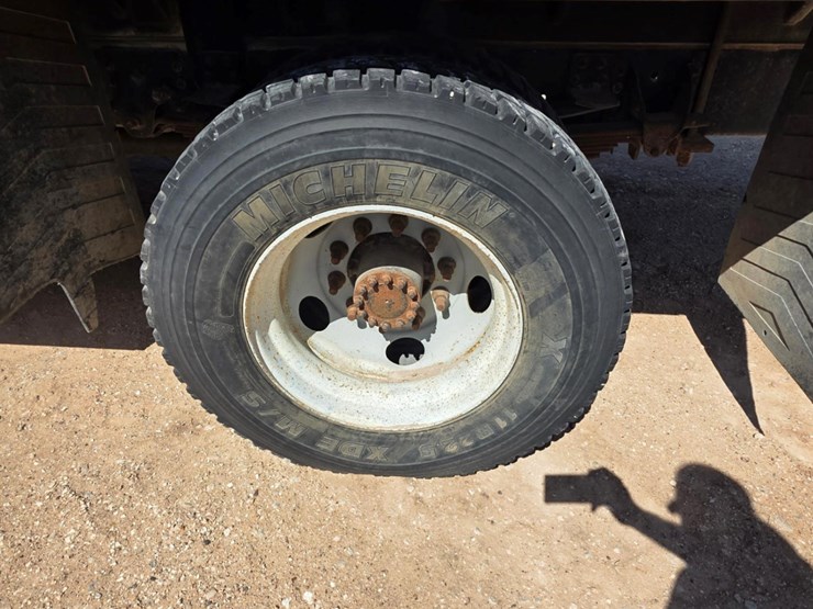 2007-chevrolet-kodiak-c6500-image-9