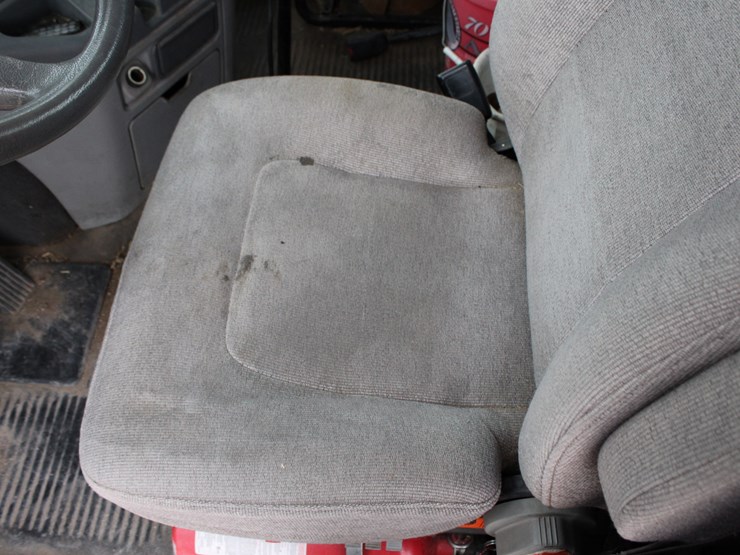 #2063-•-#2063--2006-freightliner-century-classic-s/t-semi-image-38