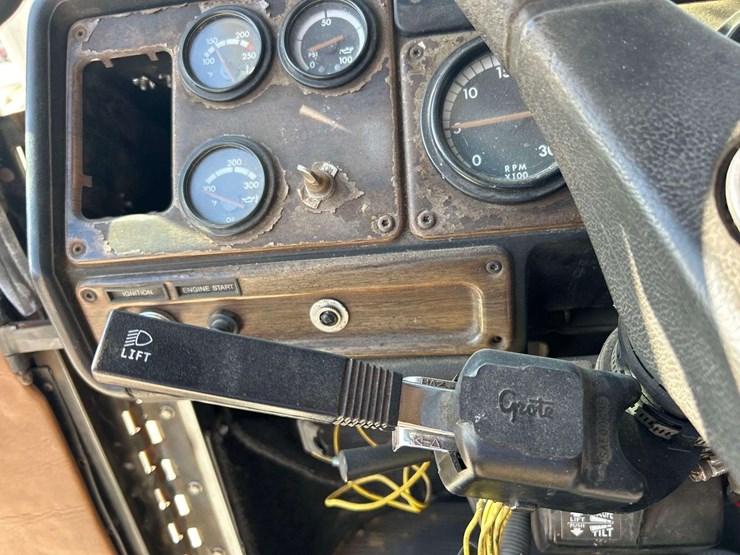 1996-freightliner-fld112sd-t/a-dump-truck-image-14