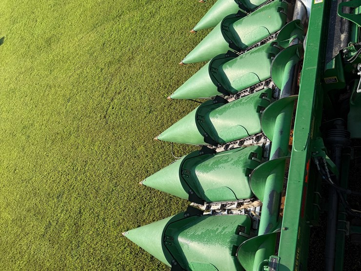 2013-john-deere-608-image-3