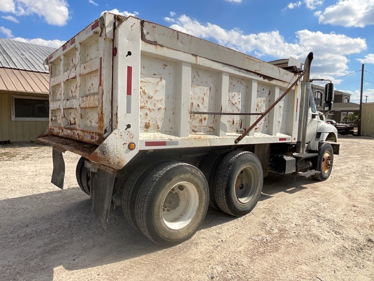 2009-international-workstar-7500-image-5