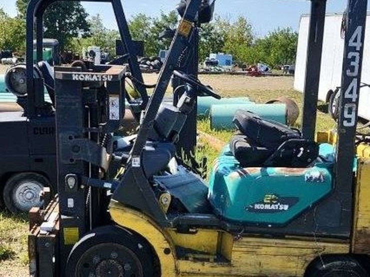 komatsu-20-forklift.-model:-fg25st-16-image-1