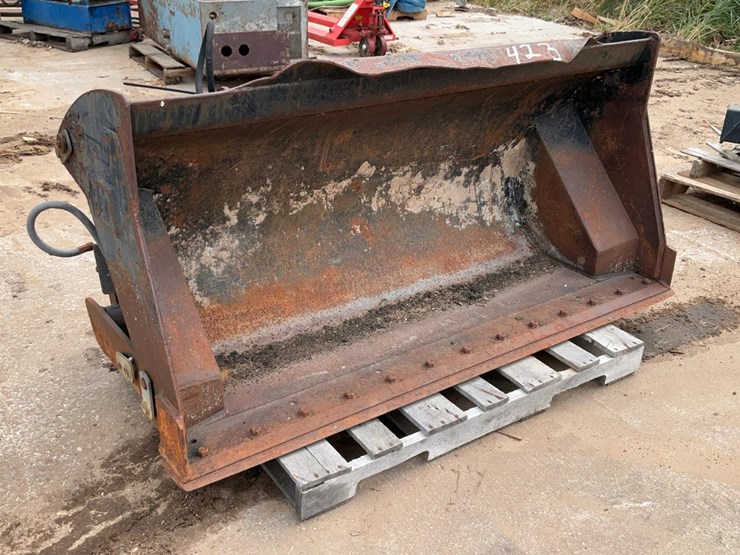 #239-•-cat-high-dump-bucket-image-3