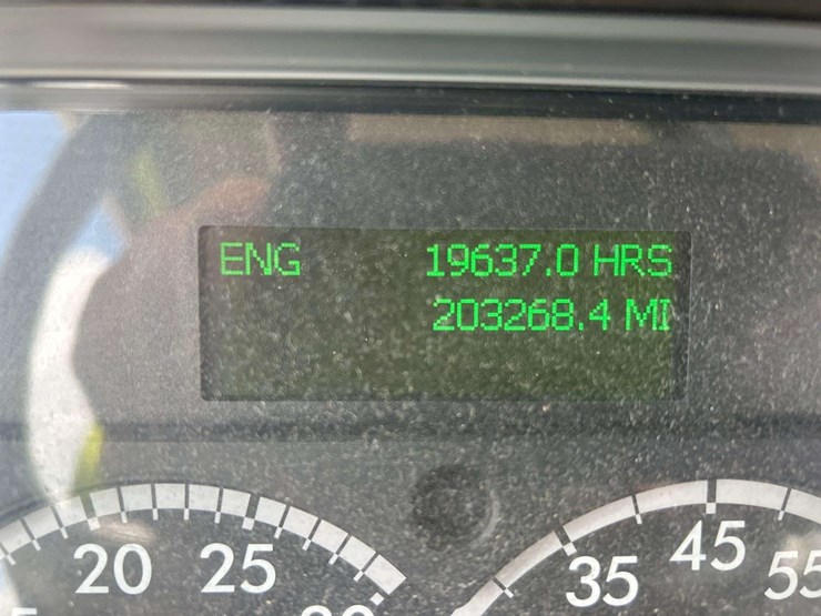 2016-freightliner-m2-106-altec-am50-50ft-bucket-truck-image-58