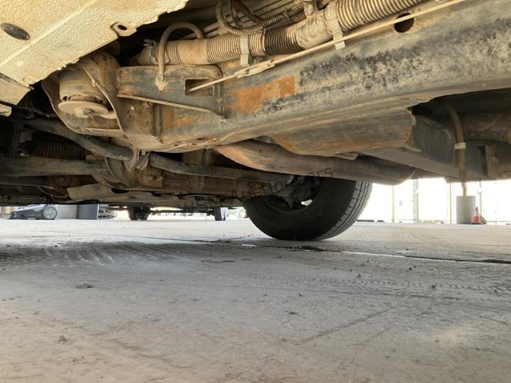 2016-chevrolet-silverado-1500-image-25