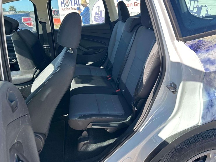 2017-ford-escape-image-17