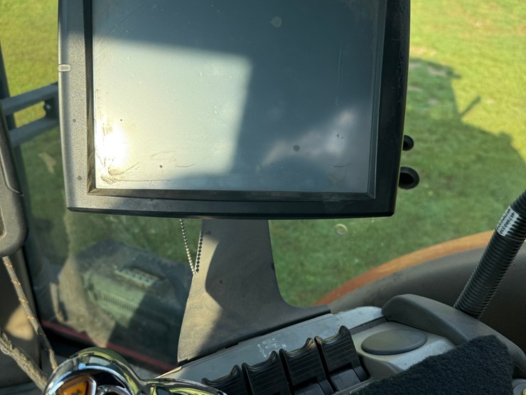 2014-case-ih-magnum-260-image-9