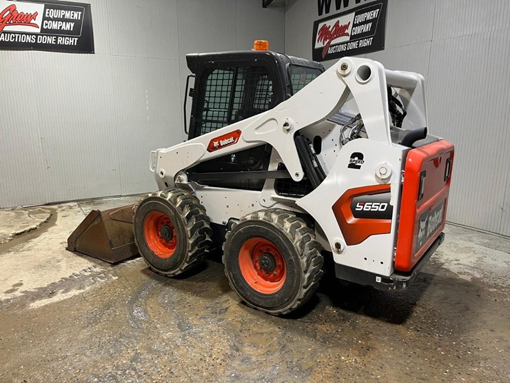 2023-bobcat-s650-image-3