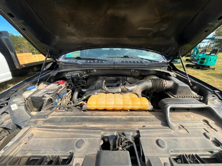 2017-ford-f150-xl-image-25