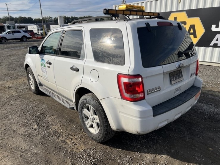 2010-ford-escape-hybrid-image-6