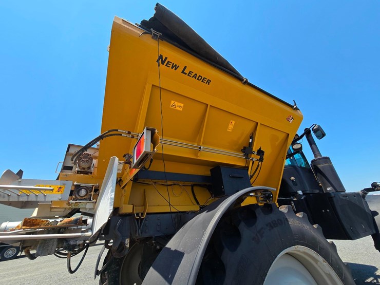 2017-ag-chem-rg1300b-image-12