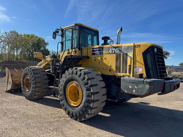 2011-komatsu-wa470-6-image-1