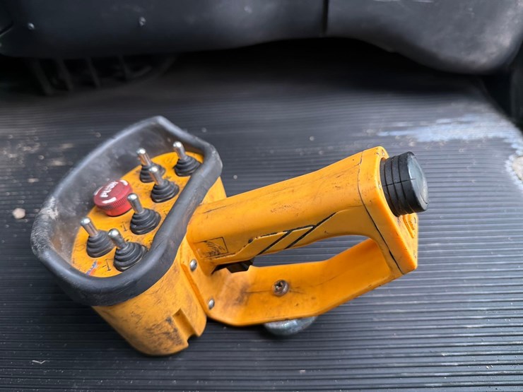 peterbilt-337-image-18