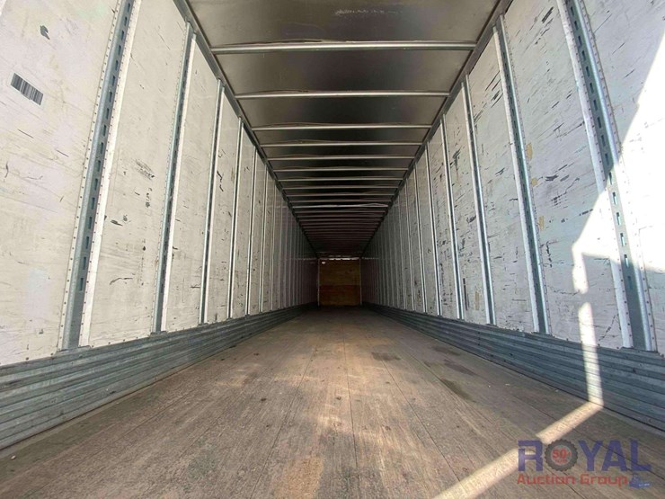 2014-utility-4000dx-image-18