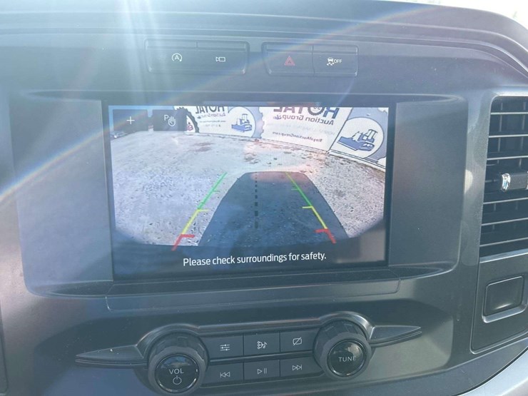 2021-ford-f150-image-16