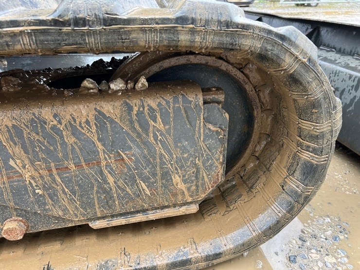 2015-bobcat-e50-image-23