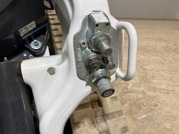 2024-bobcat-t66-image-11