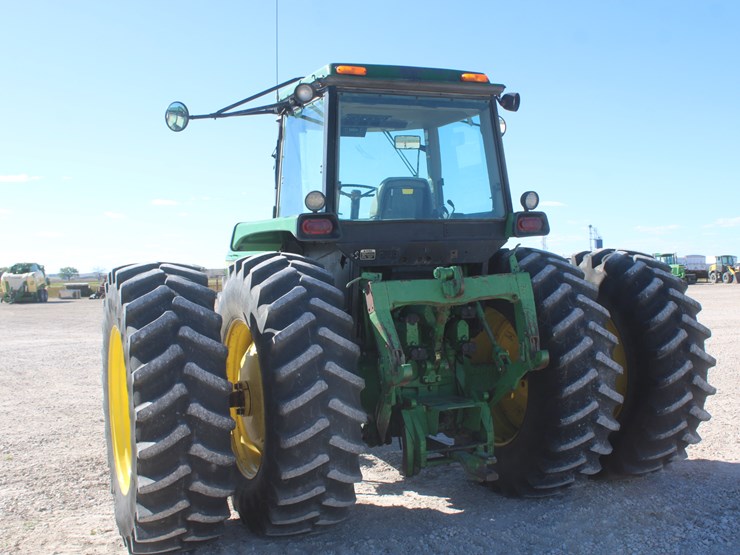 john-deere-4755-image-9