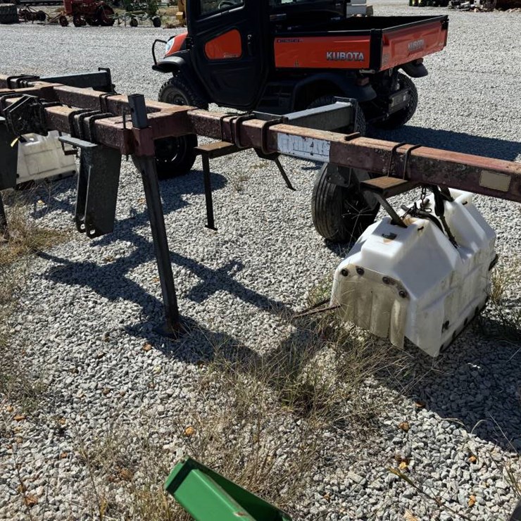 #12478 • 4 Row Sprayer