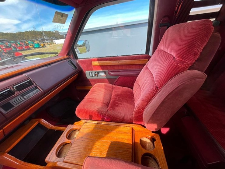 1992-chevrolet-3500-image-14