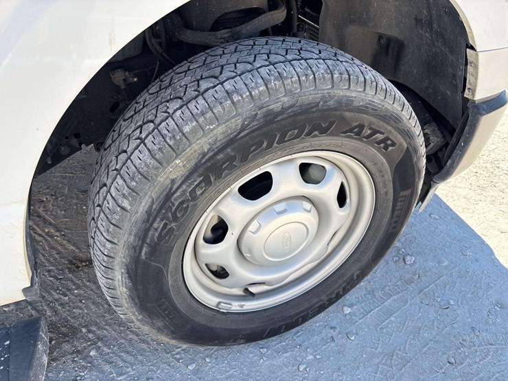 2023-ford-f150-image-30