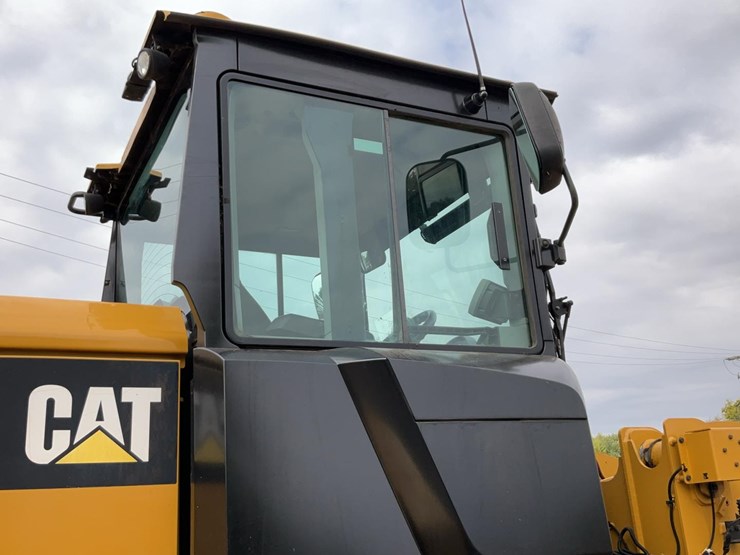 2013-caterpillar-924k-image-58