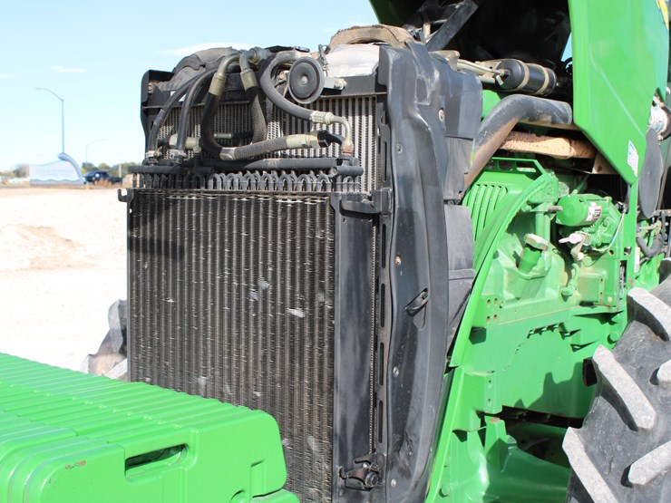 john-deere-8320-image-54