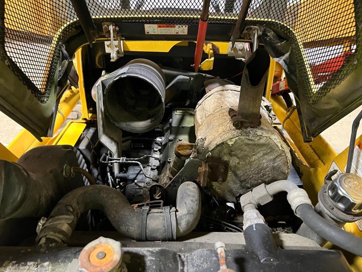 komatsu-sk1020-image-14