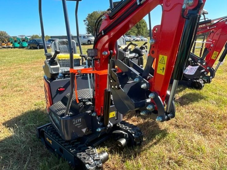 unused-cfg-mx15rx-mini-excavator-(rato-image-3