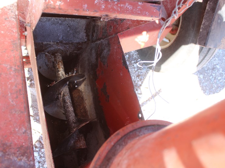 international-1250-image-18