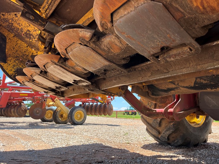 2009-new-holland-h8060-image-10