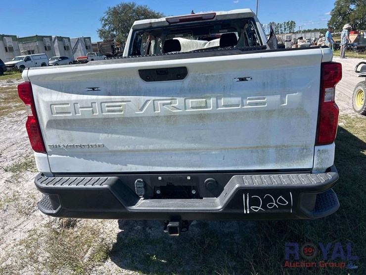 2021-chevrolet-silverado-image-15