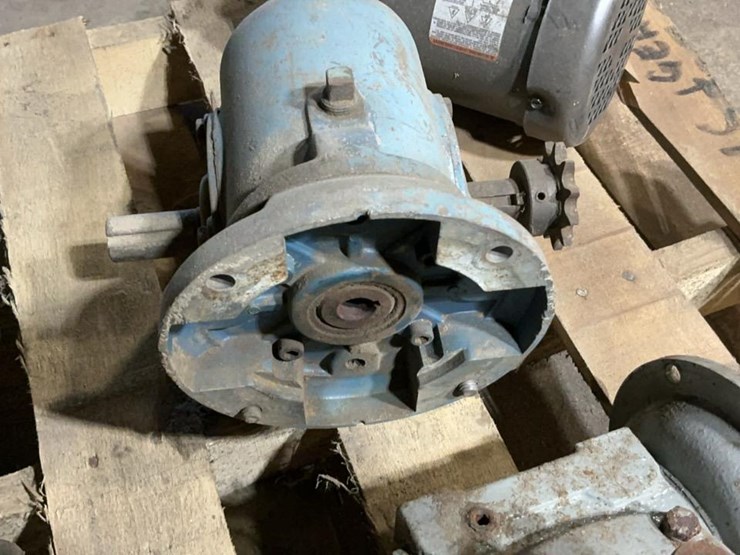 #181-•-electric-motors-and-gearboxes-image-10