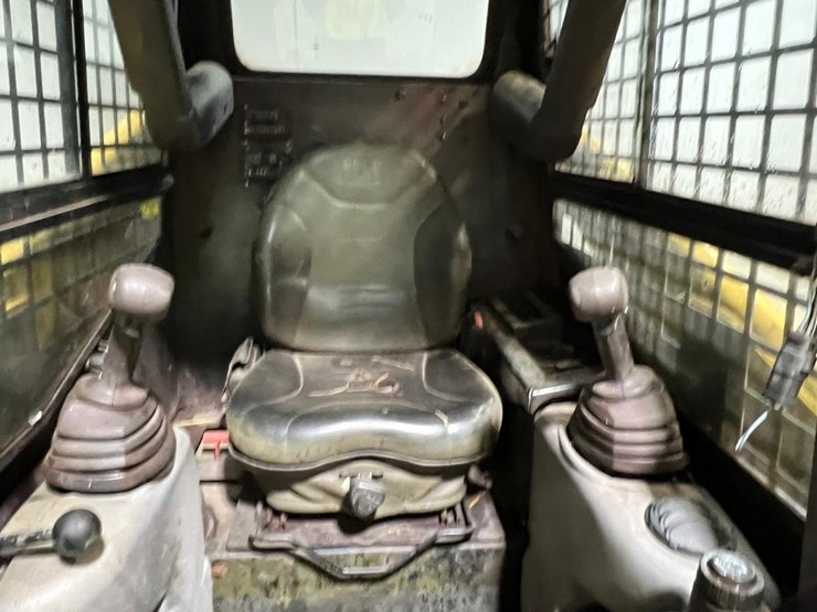 caterpillar-226b3-image-17