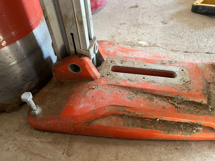 #1075-•-husqvarna-dms240-core-drill-image-12