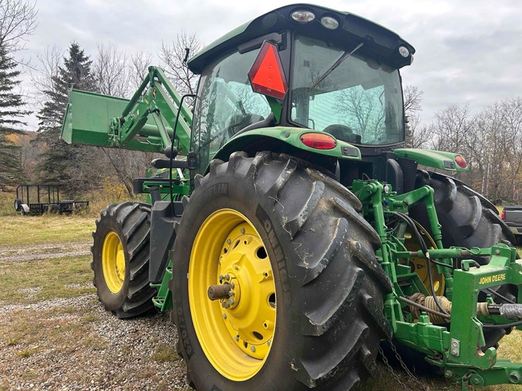 2013-john-deere-6150r-image-3