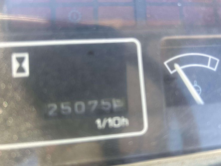 nissan-cf60-6,000lb-lp-forklift-image-6