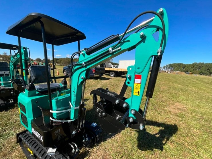 unused-cfg-mh12rx-mini-excavator-(rato-image-3