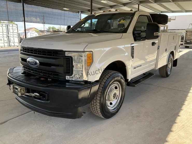 2017-ford-f350-image-4