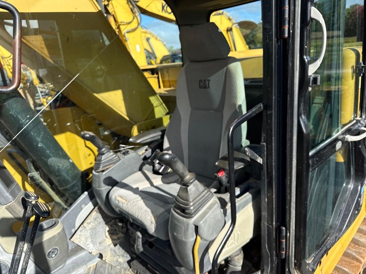 caterpillar-328d-lcr-image-14